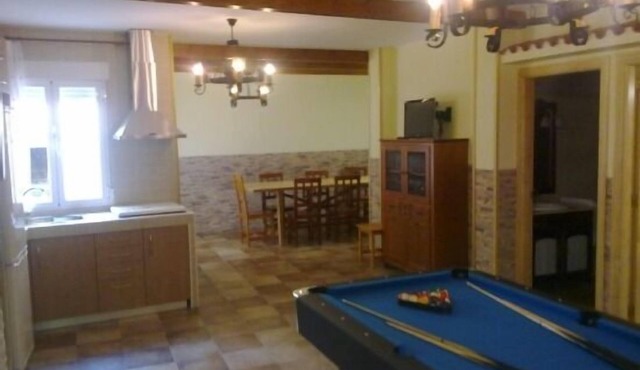Las Callejuelas cottage for 2 people and playground