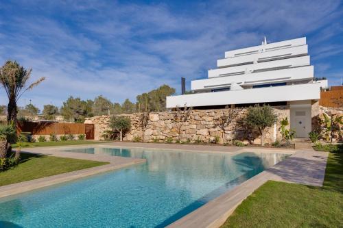 Las Colinas Golf & Country Club