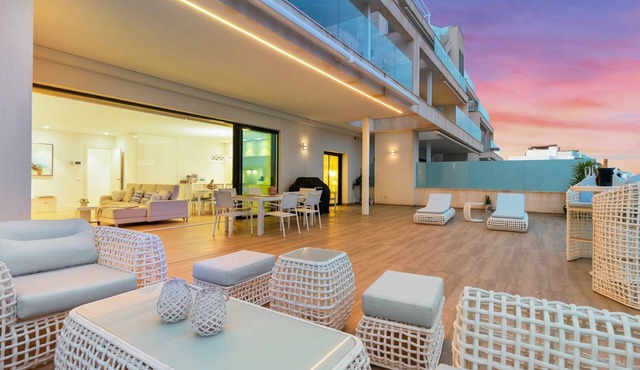 Las Colinas Golf & Country Club by Interhome