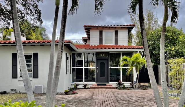 Las Olas - Cole Hammock - Main House