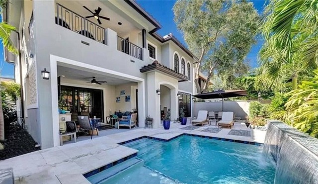Las Olas Mansion! Award winning builder!