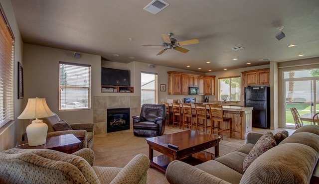 Las Palmas All Amenities Inclusive Resort | Bottom Level Walks to Playground & Pool | #1801