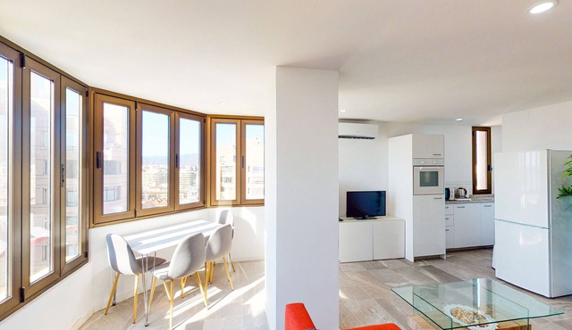 Las Palmeras - Best Location Cozy Apartment