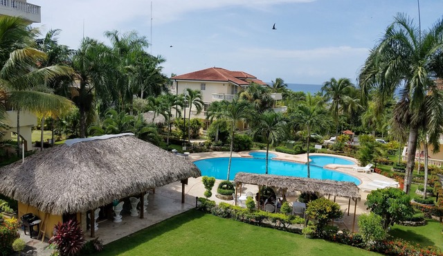 Las Palmeras I Mamajo & Riki