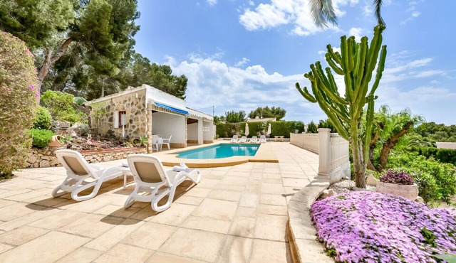 LAS ROSAS, villa for rent in Benissa for 8 pax with private pool