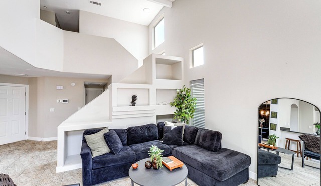 Las Vegas Home w/Private Pool - Close to Casinos!