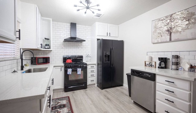 Las Vegas Oasis Close to Fremont