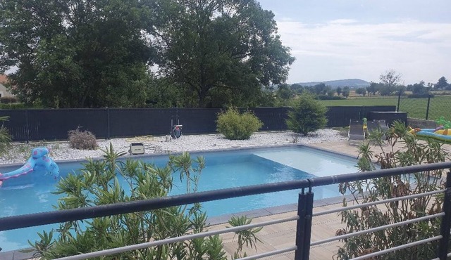 Last availability from 20/07 to 27/07, villa with swimming pool