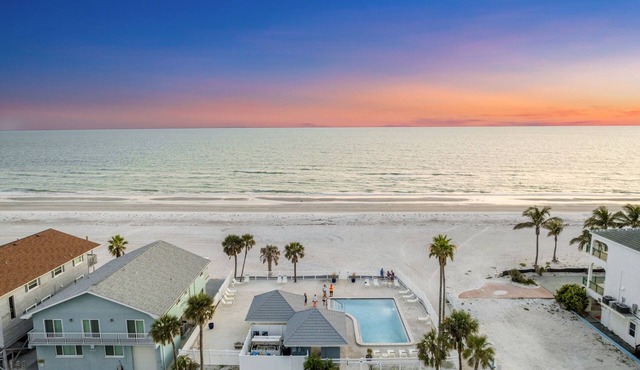 Last Minute APRIL Availability! San Remo 102- Updated and Beach Views!