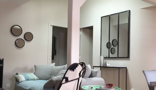 "LAST MINUTE" CIBOURE HISTORICAL DISTRICT, 3 P -75 M2 RATED 3 STARS