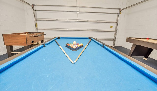 Last Minute Disney Getaway! Private Pool, Hot Tub & Game Room. Book Now! #16034