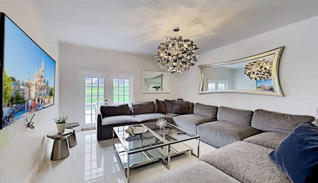 Last Minute Disney Getaway! Villa with Private Pool & Hot Tub. Book Now! #53647