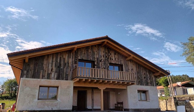Lastoetxe. Casa Rural a 10 min de san Juan de Gaztelugatxe y 20 min de Bilbao