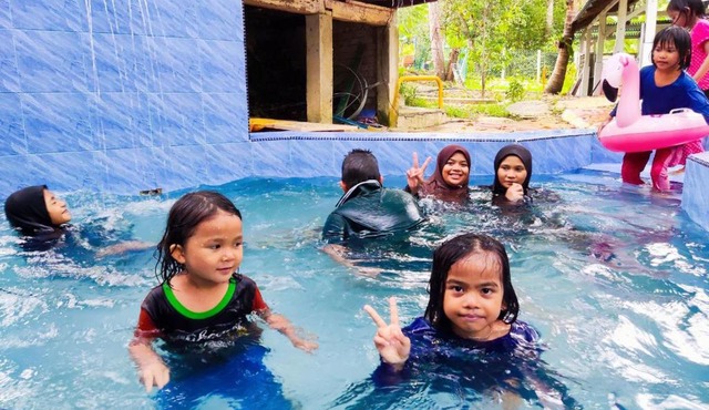Lata Bayu Chalet - Waterfall & River with Kids Pool