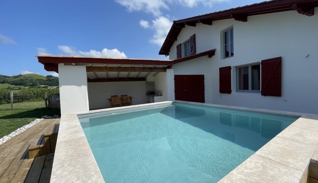 LATABORREA - SARE - Gîte