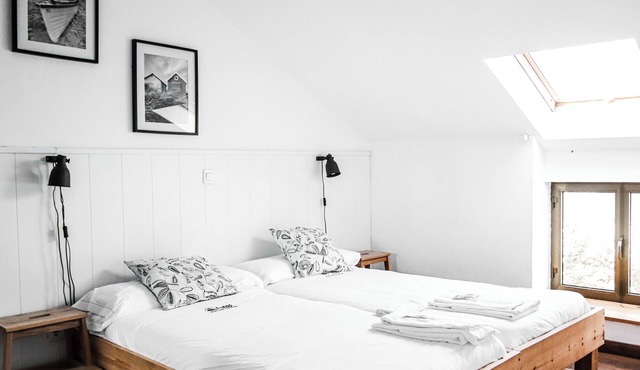 Latas Surf Lodge