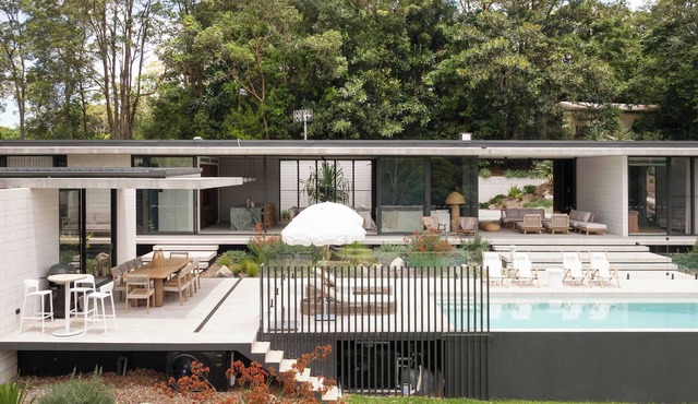 Latitude 156 - Elevated Noosa Hinterland Luxury