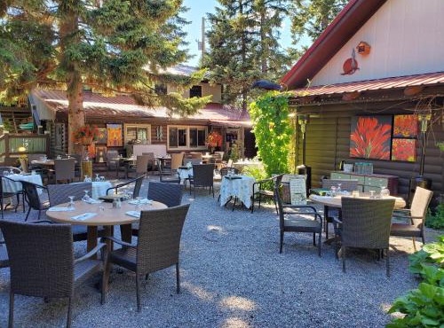 Laughing Horse Lodge