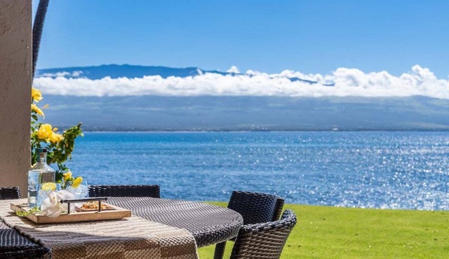 Lauloa 105 2BD OceanFront Getaway w AC Pool