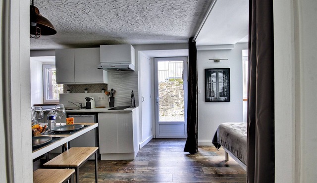 LAUNCH OFFER TERRACE NETFLIX