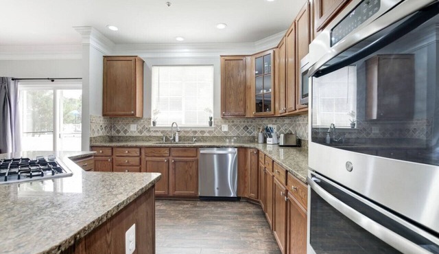 Laurel Family Home in Balt/DC!