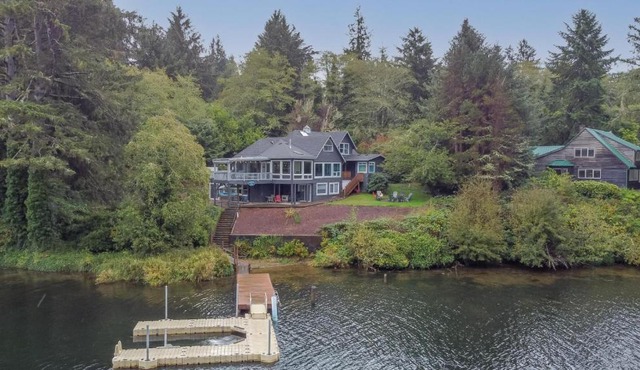 Laurel Haven - Meredith Lodging