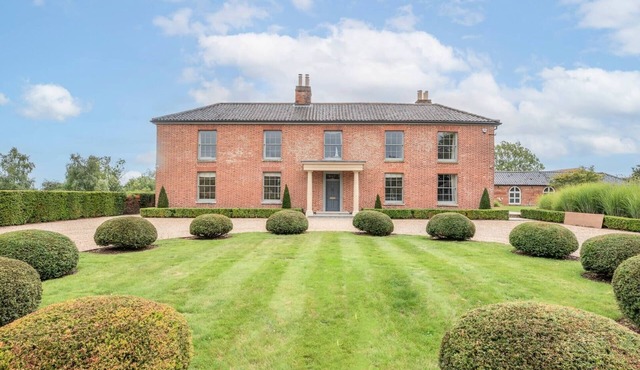 Laurel House, Weybread