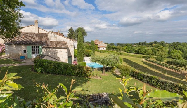 Laurel Rose - Three Bedroom Villa, Sleeps 6