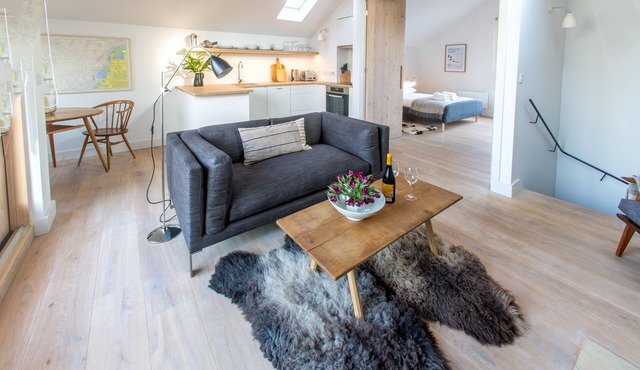 Laurel Studio - sleeps 2 guests in 1 bedroom