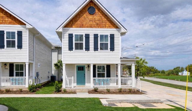 Laurens Cottage | The Pickens Cottages