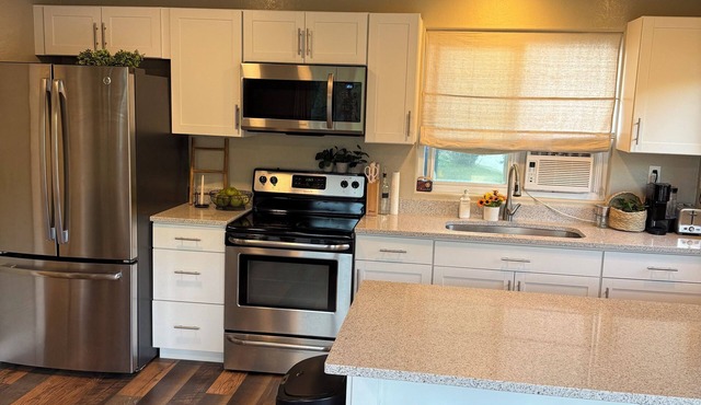 Lava Hot Springs Tiny House @ Portneuf Bend