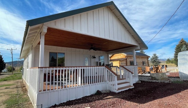 Lava Hot Springs Country Home
