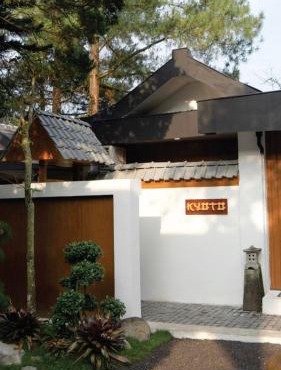 Lavana Villa by Raminten