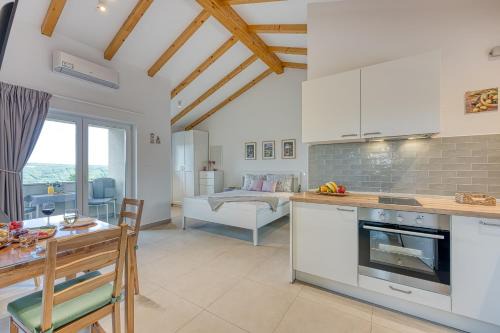 LAVANDA - Cozy Apt in the Green Heart of Istria