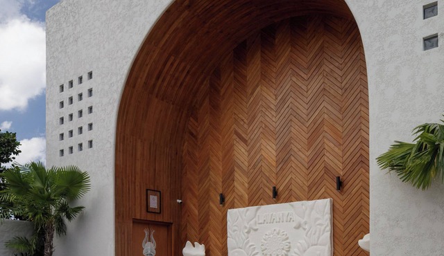 Lavanya Villa Berawa beach 4BR Luxury stay