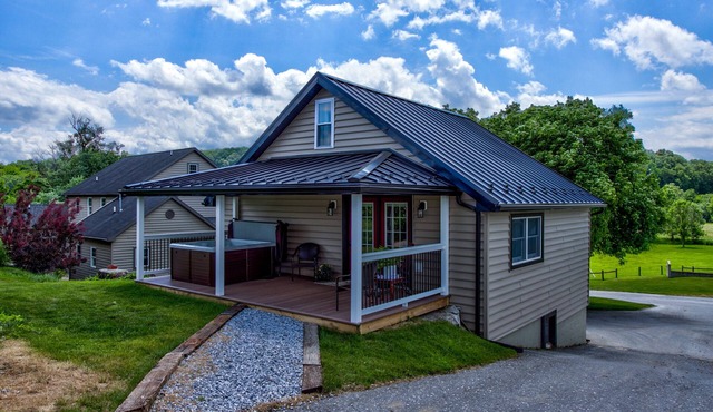 Lavender Farm Retreat.Home of Peace and Relaxation