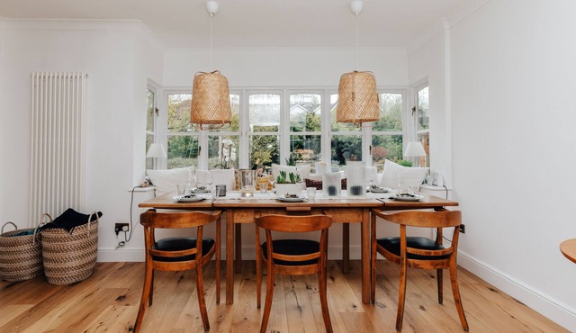 Lavender House - Peaceful Countryside Setting