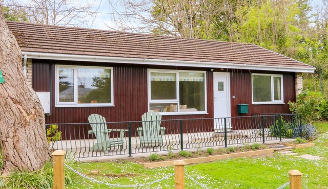 LAVENDER LODGE, family friendly, with a garden in Northam