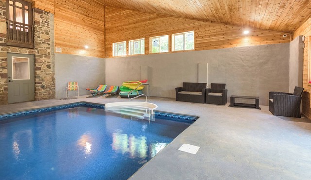 Lavender Paradise, Indoor Pool, Multi Family Home