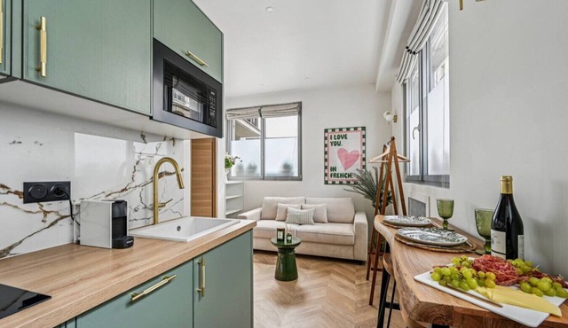 Lavie Maison : Studio - AC & Hot Tub