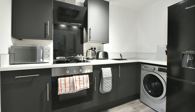 Lavish 1 Bedroom Apartment