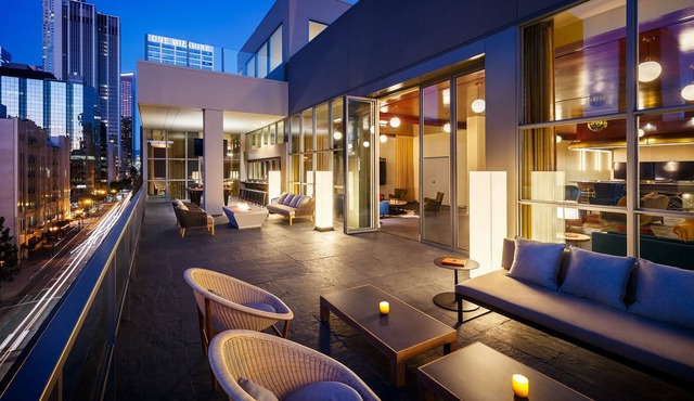 Lavish 1BR in Heart of Downtown LA