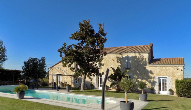 Lavish Holiday Home in Frontenac with Private Pool & Garden