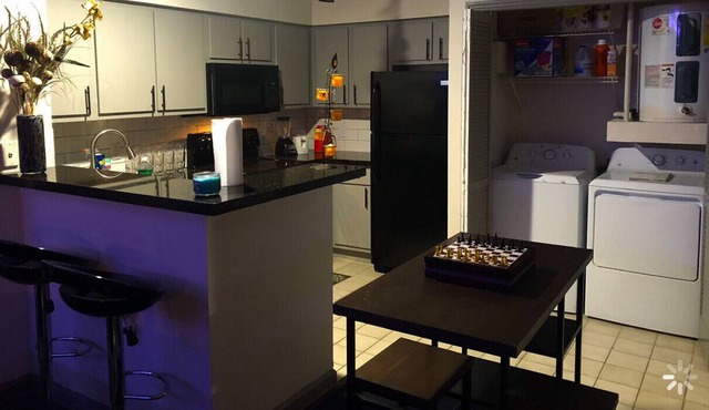 Lavish paradise 2 bedroom - 2 bathroom residence in the heights