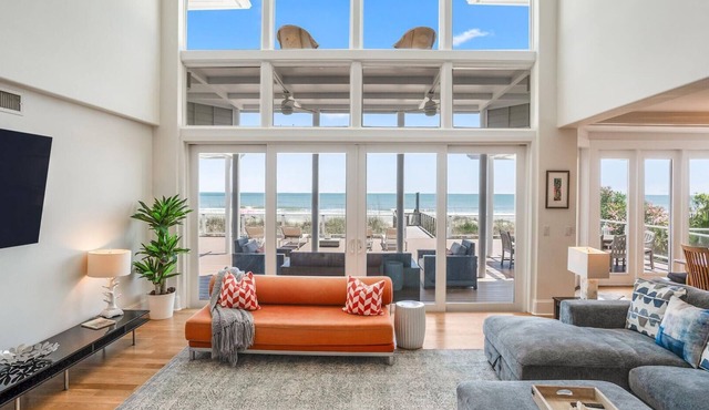 Lavish Two-story Oceanfront Home w/Huge Deck, Wifi, & Incredible Views