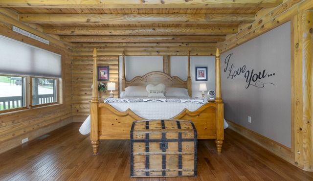 Lavista Suite King Ensuite Mountain view