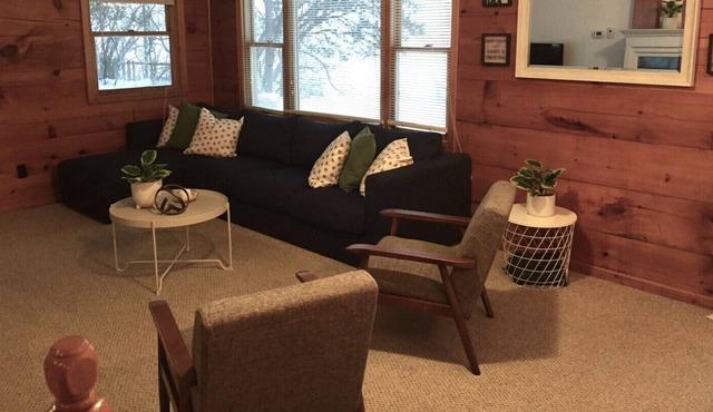 Layla's Hideaway (A great place to be)