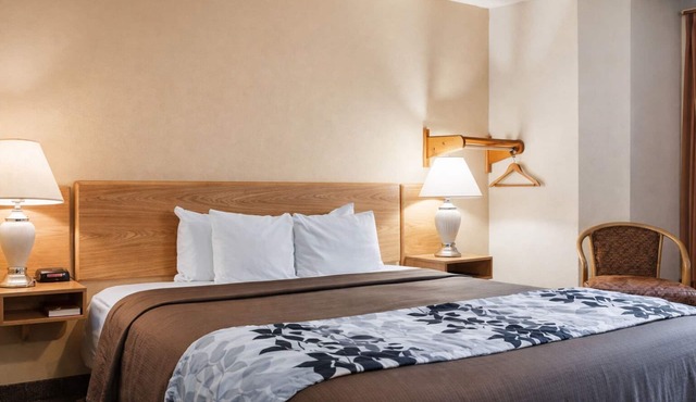 Layover Inn Boise Airport