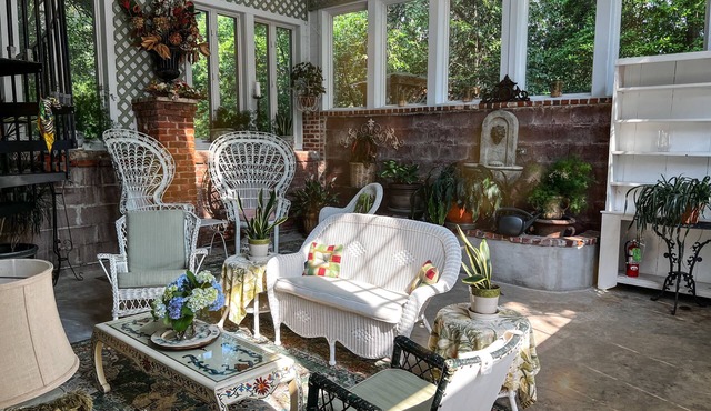 Layton Castle's Carriage House - 2bdrm/2bath with a sunroom and high ceilings.