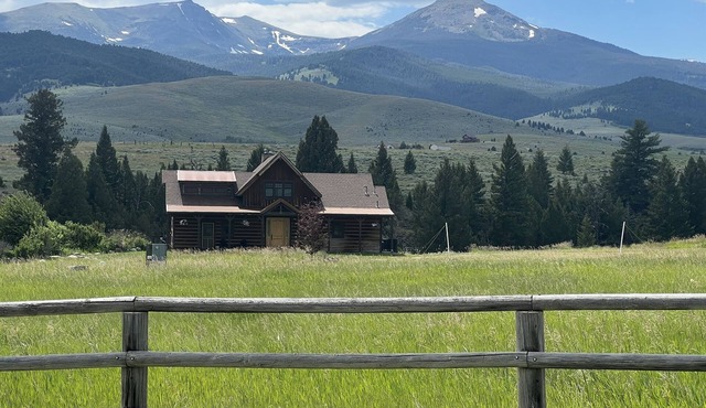 Lazy Ass Ranch in North Meadow Creek